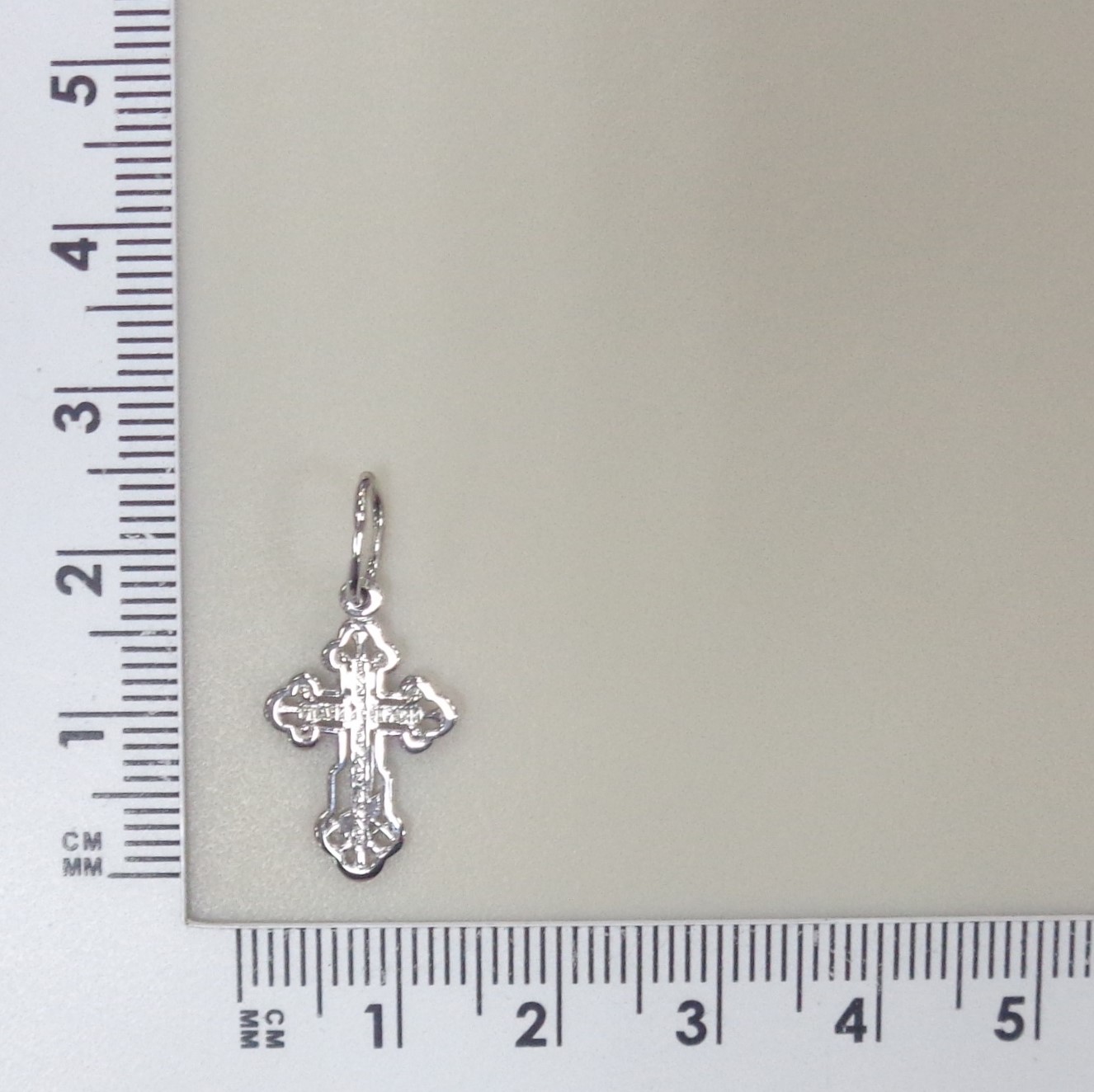 Подвеска-крест из белого золота